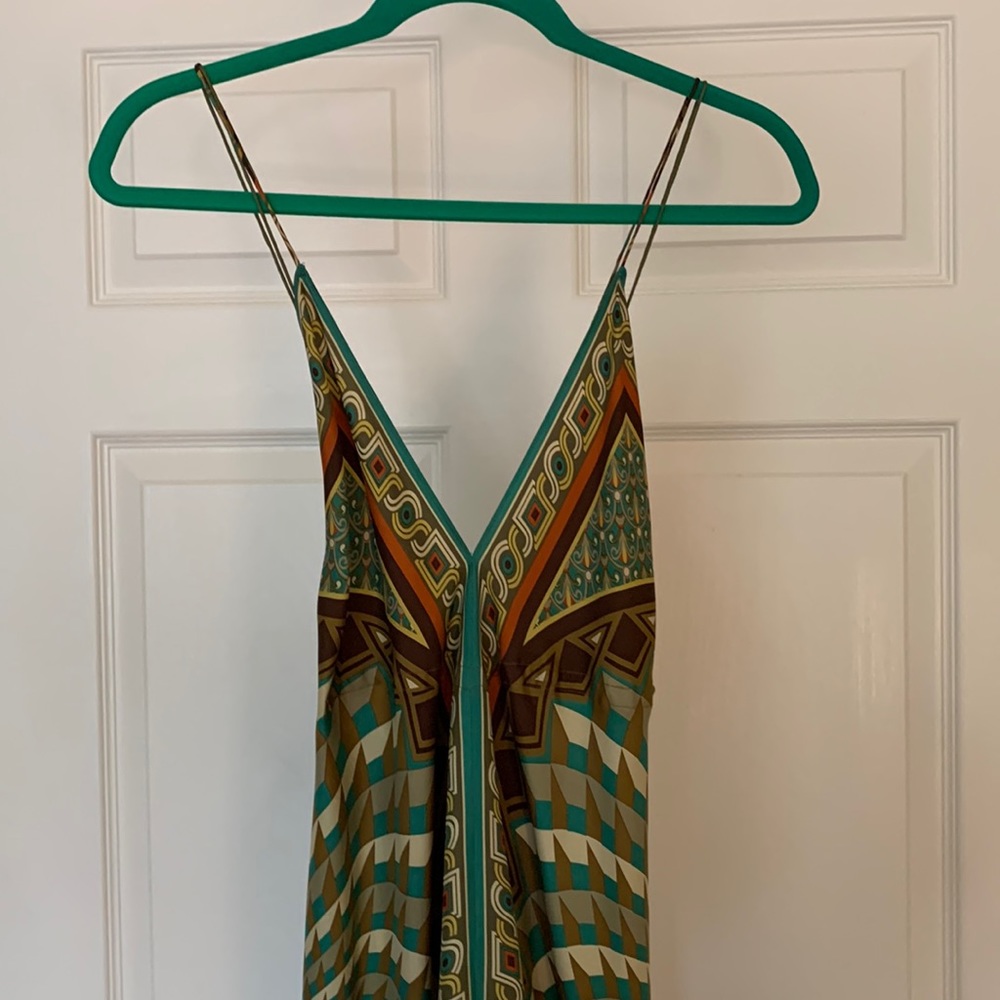 Nicole Miller 100% Silk handkerchief hem maxi dress